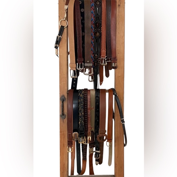 Accessories - Women’s Belts, Belts and More Belts !